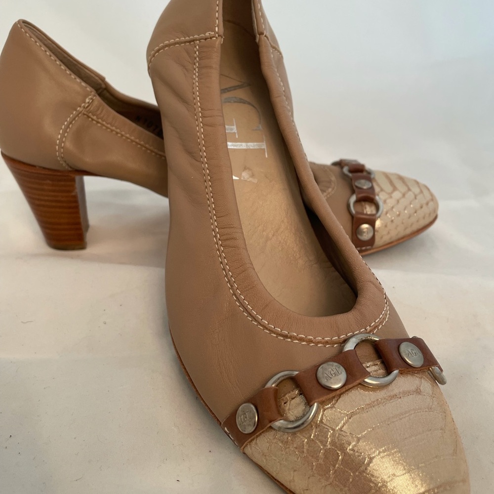 AGL Grace Snakeskin, cap toe Pumps 37.5 /7.5
